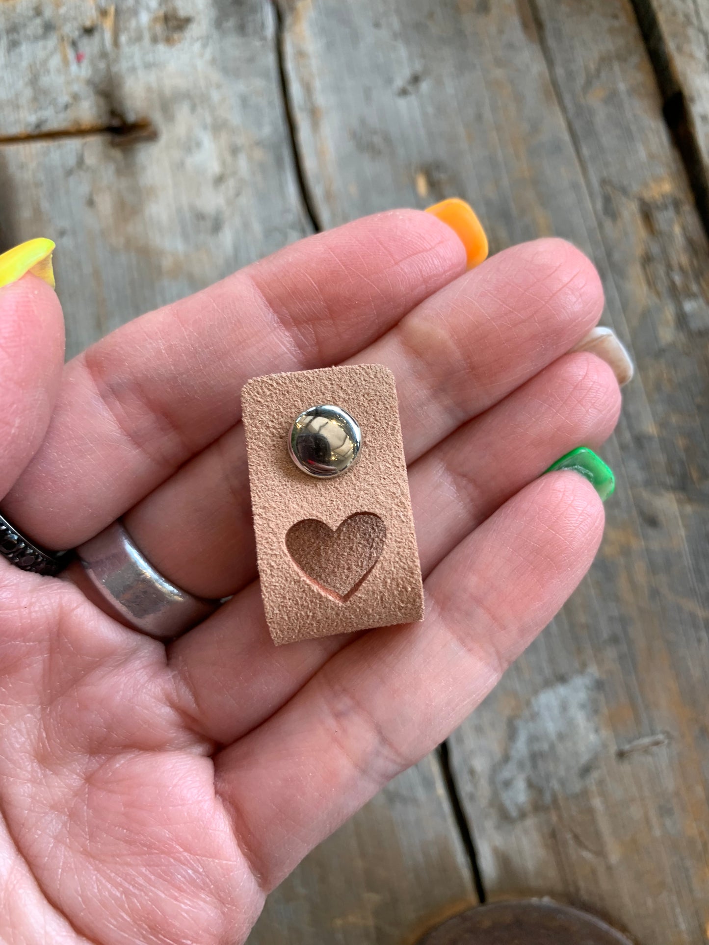 Étiquettes à projet - Trou en coeur