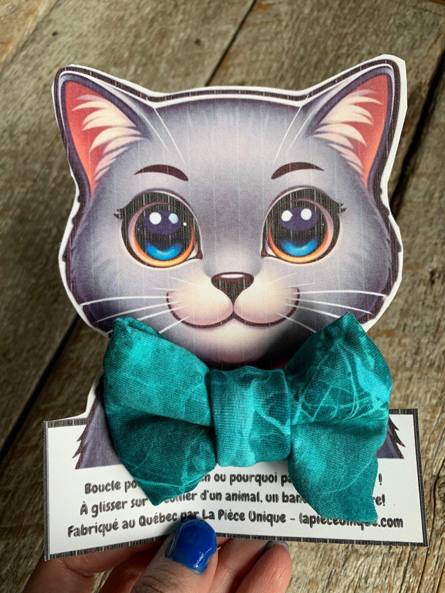 Boucles pour Chats