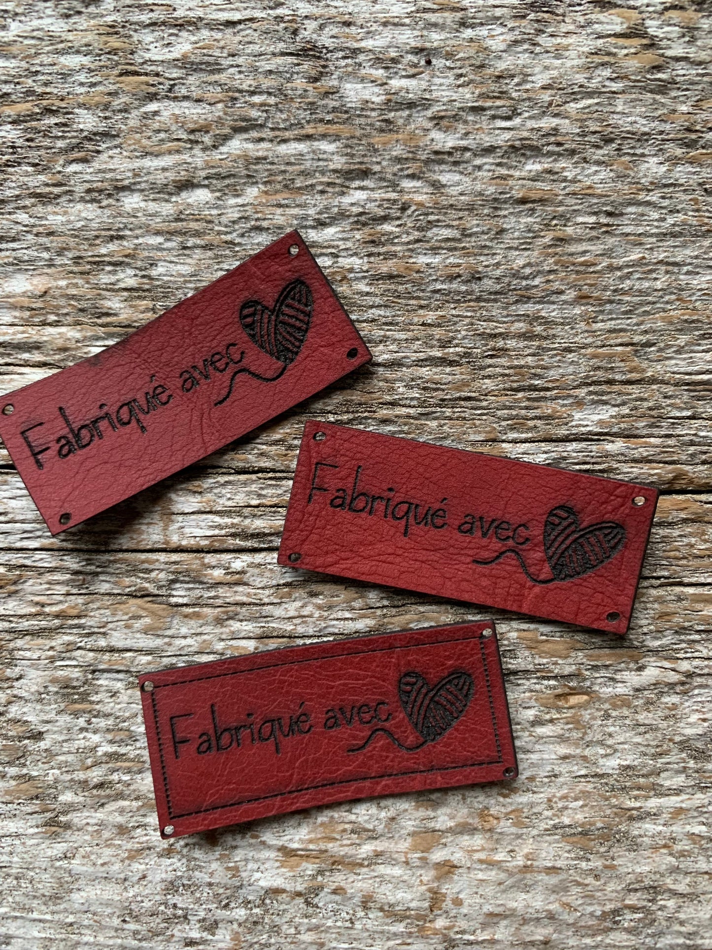 Étiquettes à projet de cuir - Fabriqué avec (Coeur balle de laine)