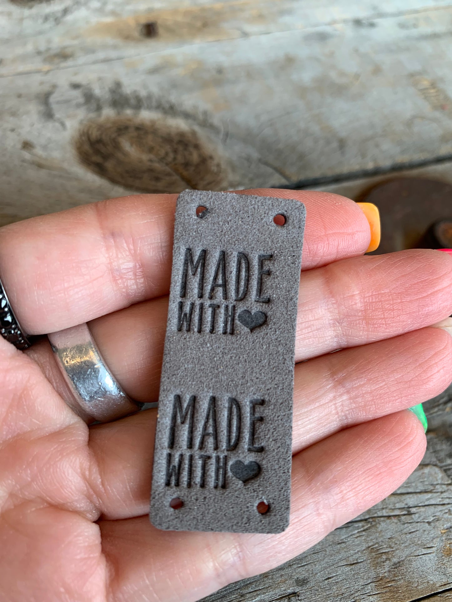 Étiquettes à projet - Made With ♥️