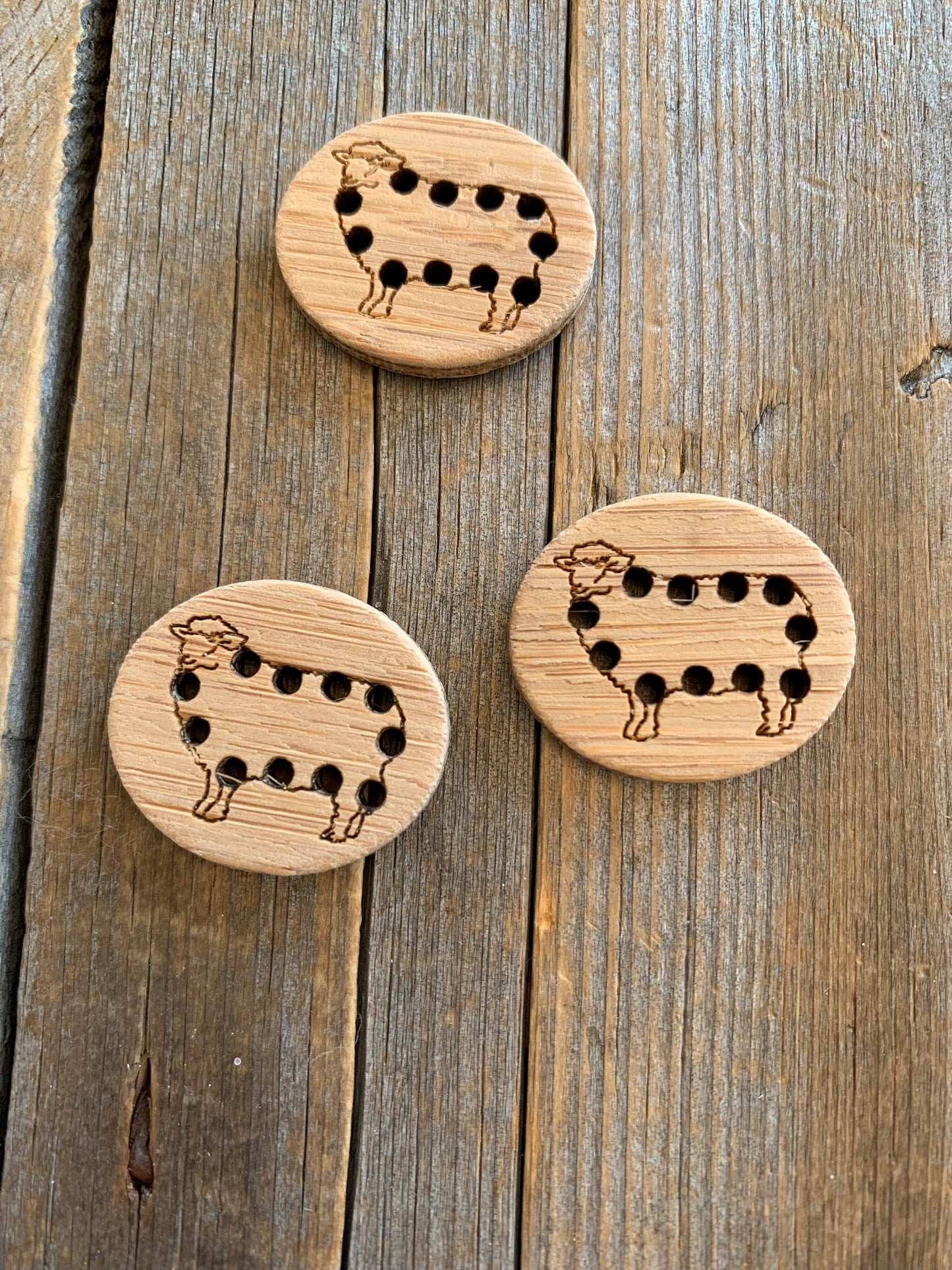 Boutons de bois Moutons