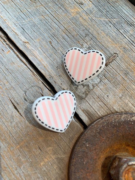 Bouton coeur rose 2cm / Pink heart button 0,8''