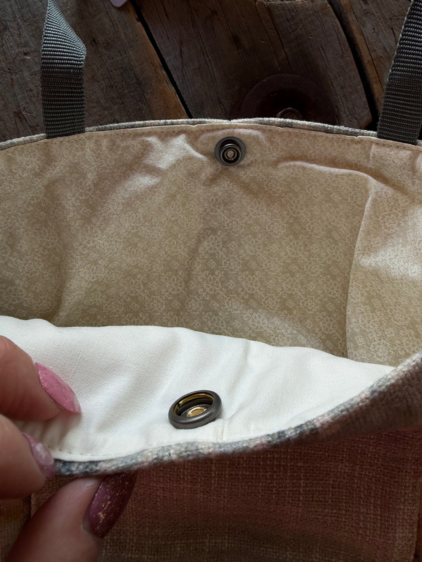Sac à projet par Simone Gagné - vert - Gris Étiquette Coeur