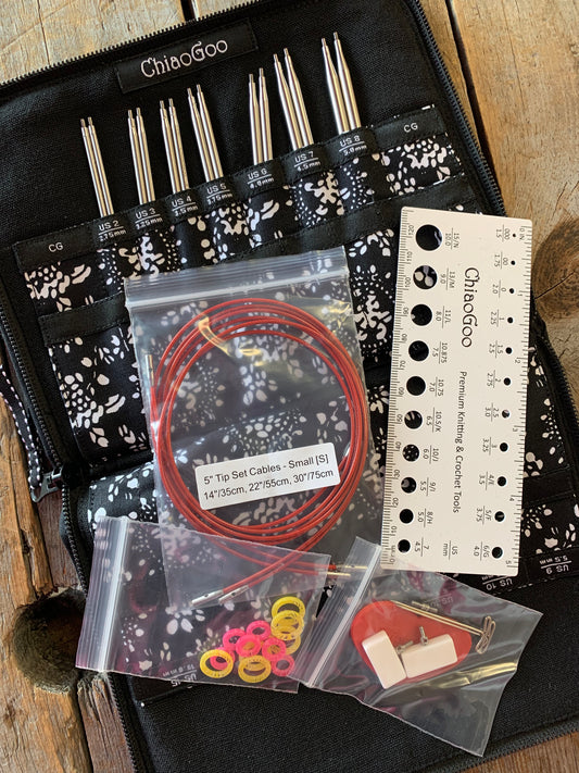 ChiaoGoo Twist Red Lace Ensemble Small 2.75mm à 5mm - aiguilles 5’’