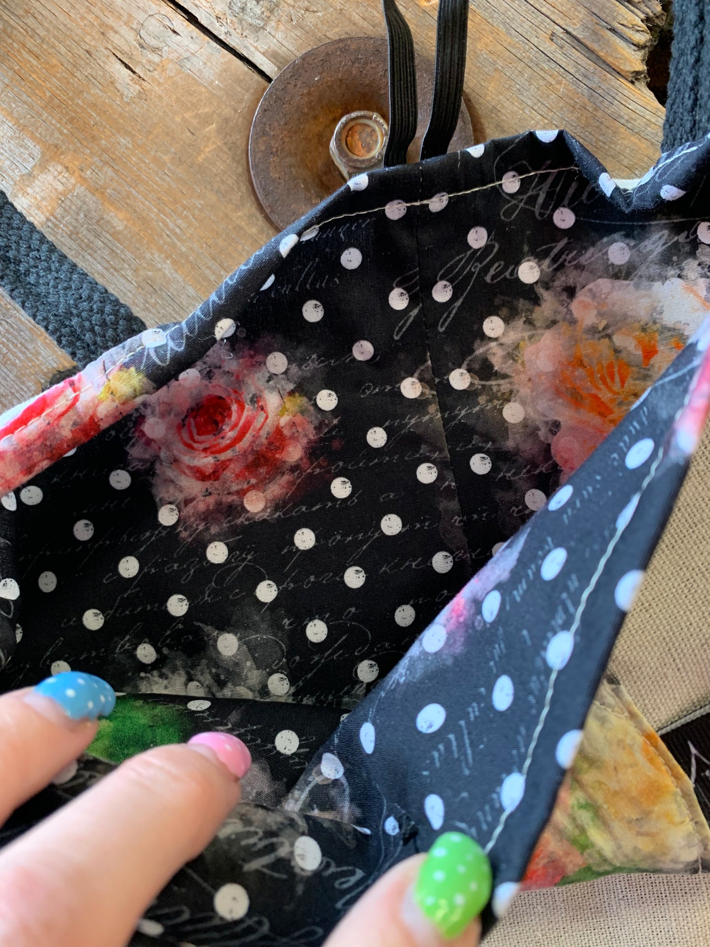 Sac à projet par Simone Gagné - Fleurs & pois