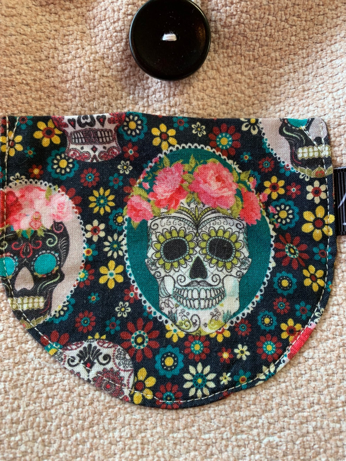Sac à projet par Simone Gagné - Crânes & fleurs