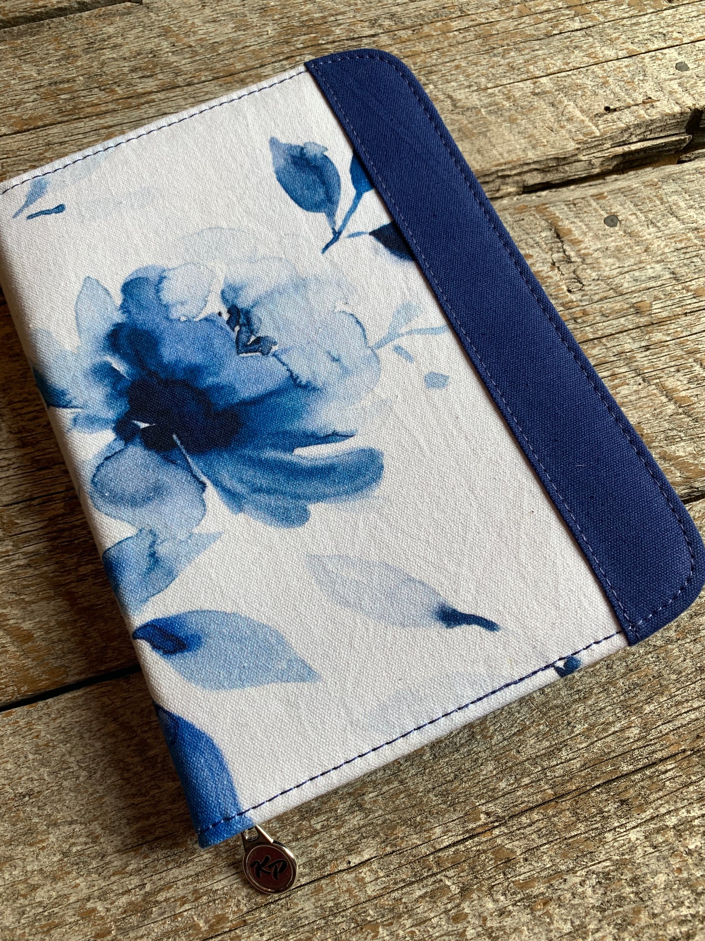 Étui pour aiguilles circulaires interchangeables / Interchangeable Needle Case