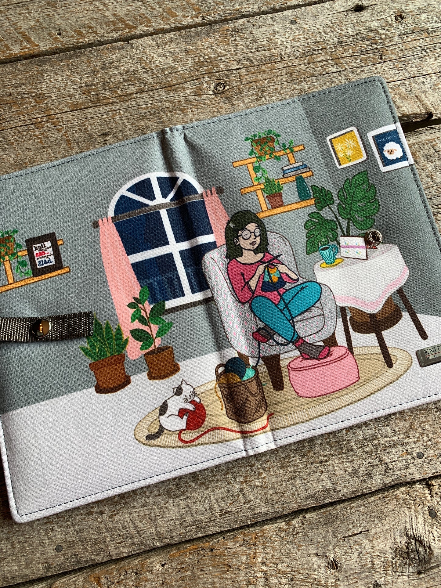 Support pour patron aimanté / Knitting pattern holder
