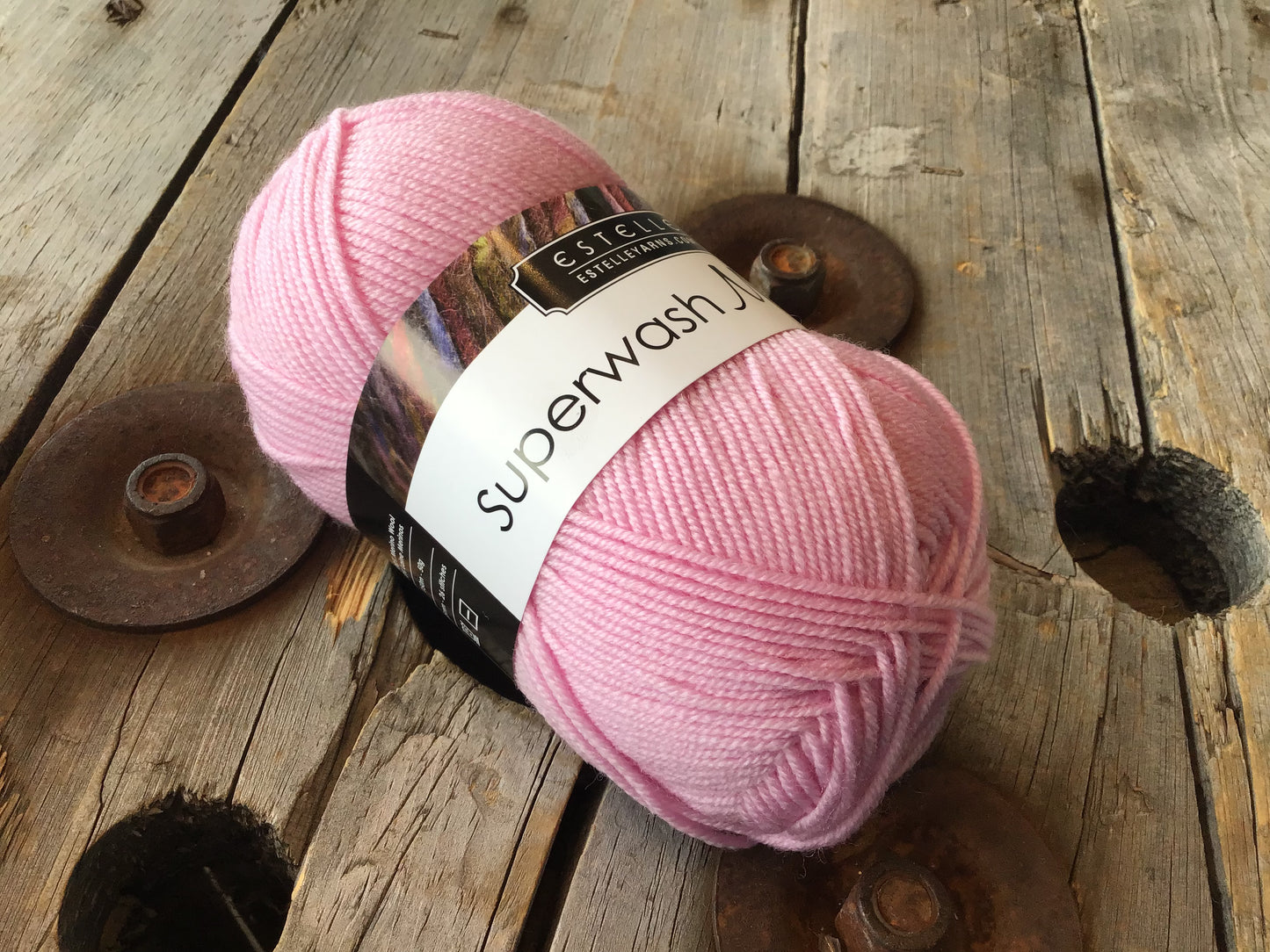 Estelle - Superwash Merino Fine