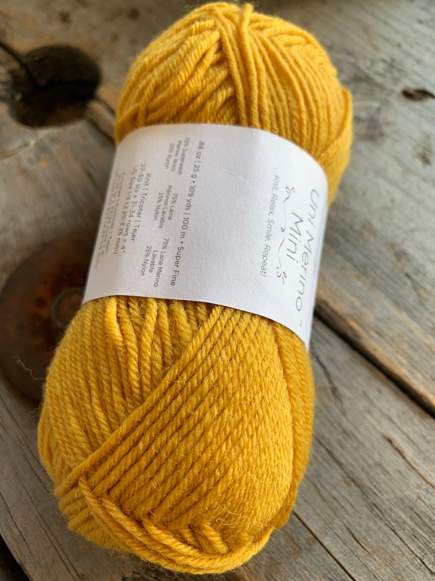 Uni merino mini - Universal Yarn