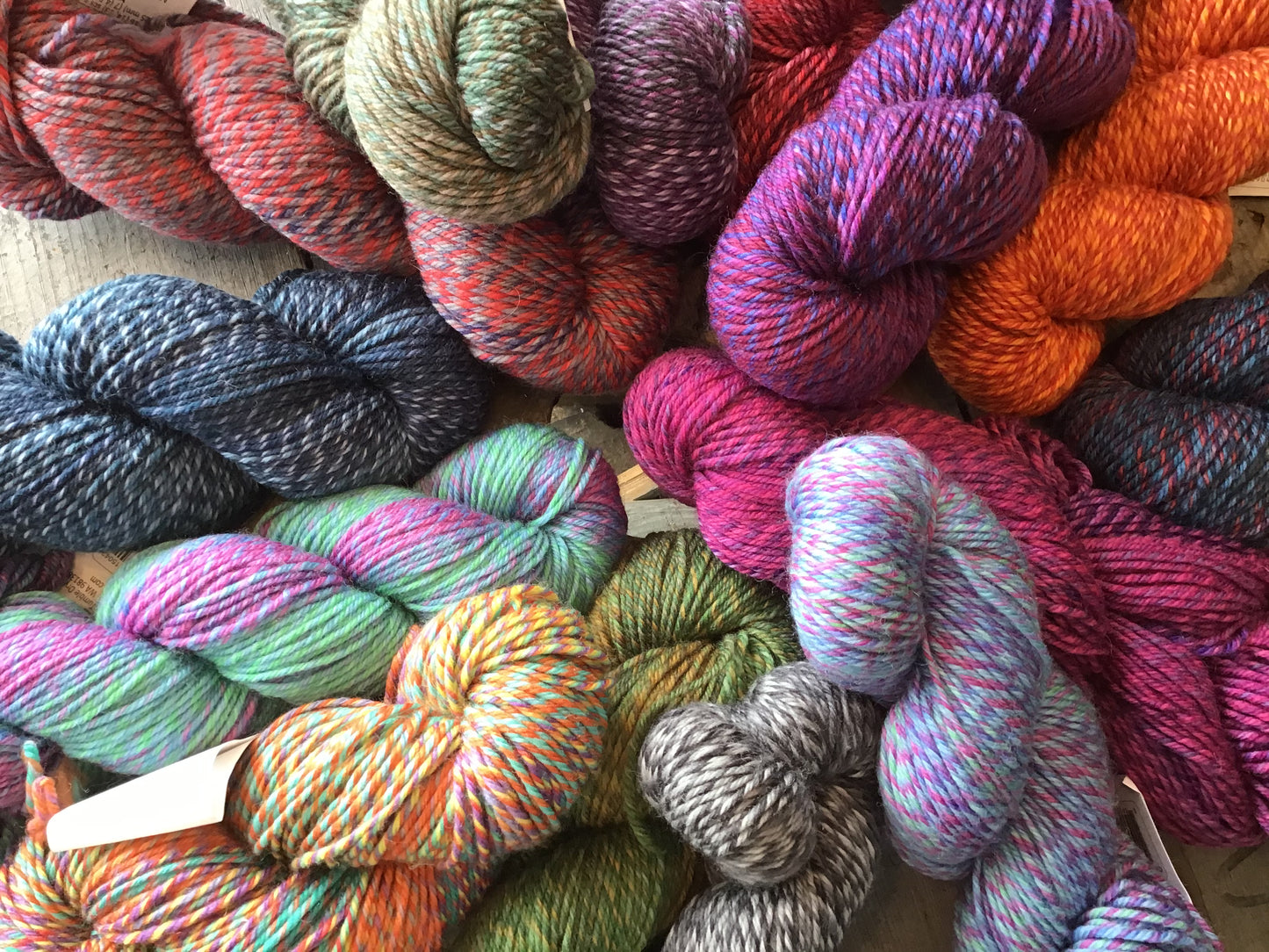 Cascade 220 WAVE Superwash