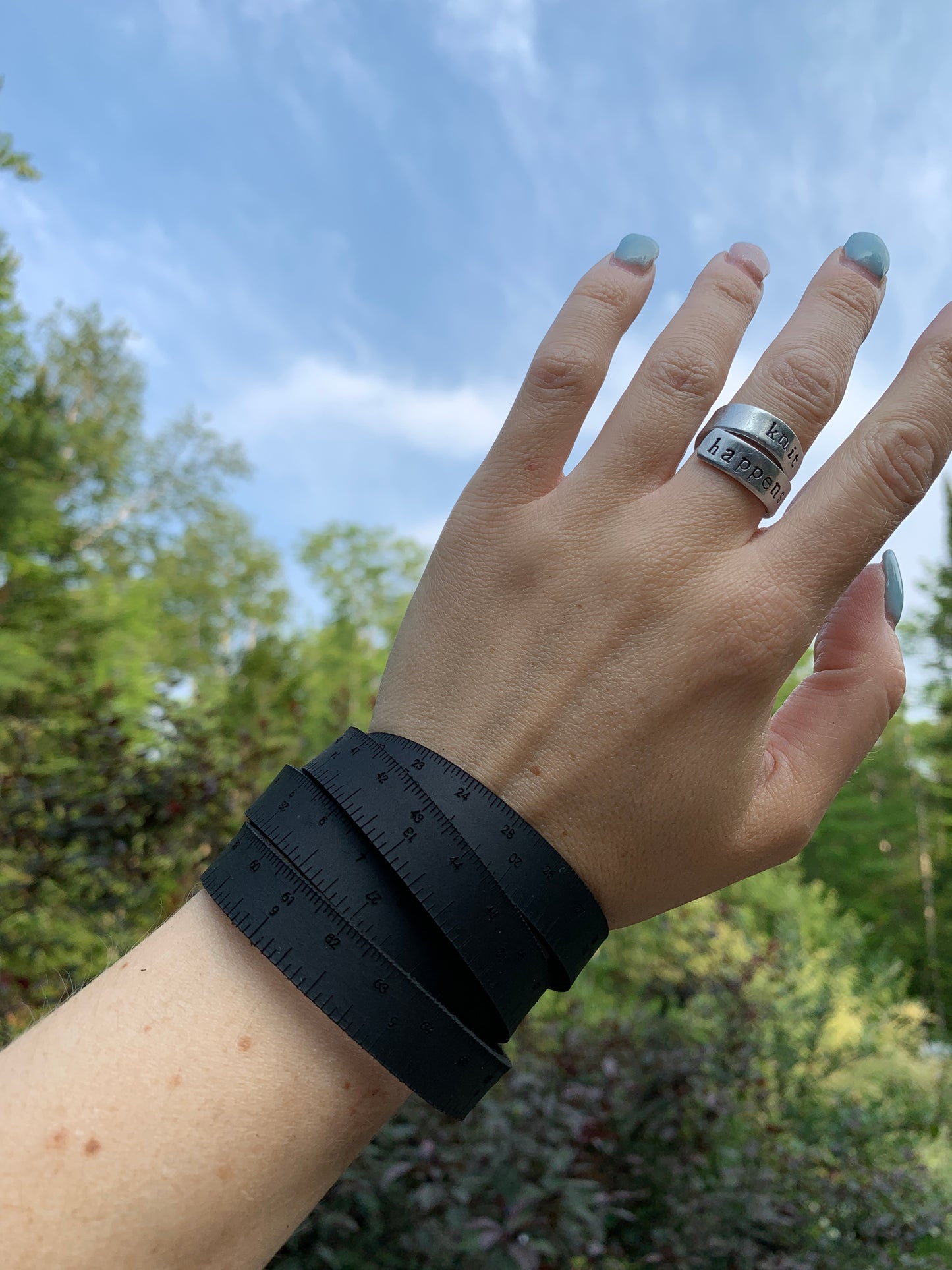 LIQUIDATION - Bracelet règle en cuir / Leather Wrist Ruler