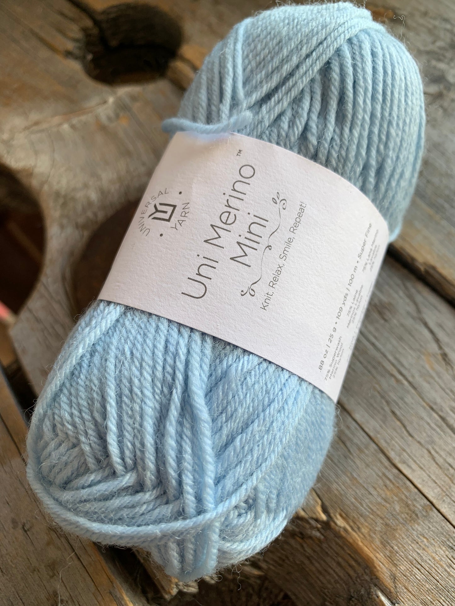 Uni merino mini - Universal Yarn