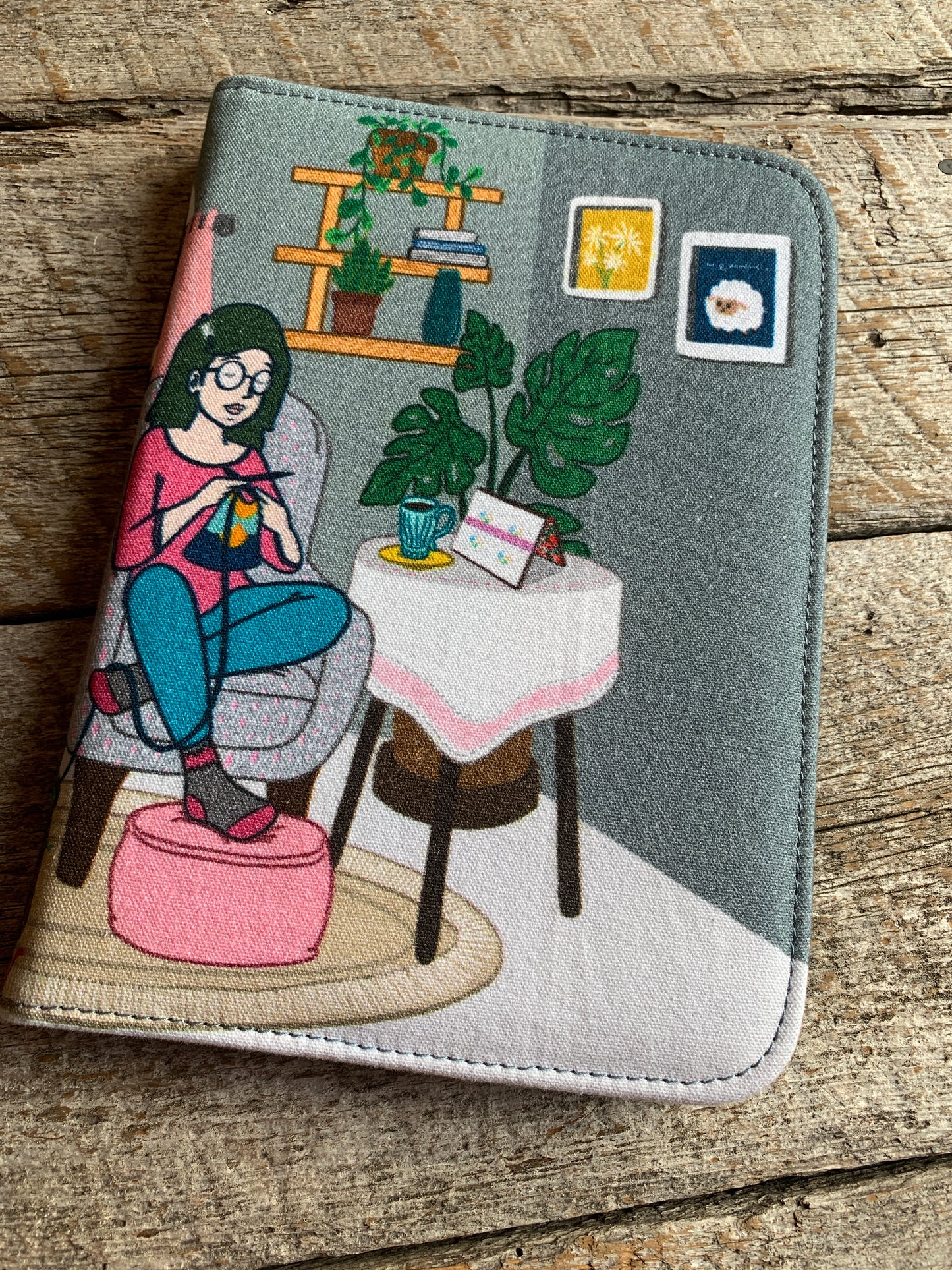 Étui pour aiguilles circulaires interchangeables / Interchangeable Needle Case