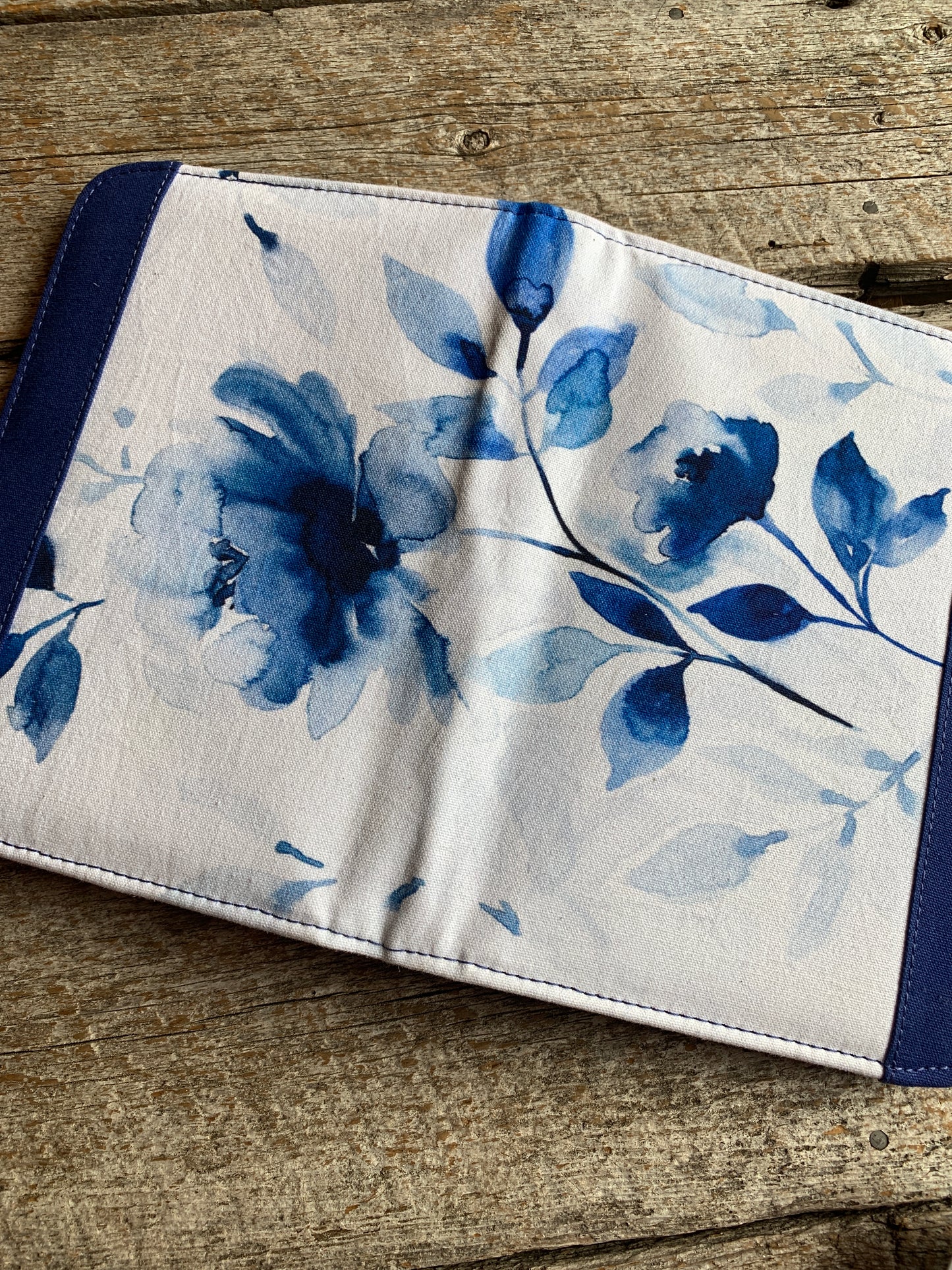 Étui pour aiguilles circulaires interchangeables / Interchangeable Needle Case