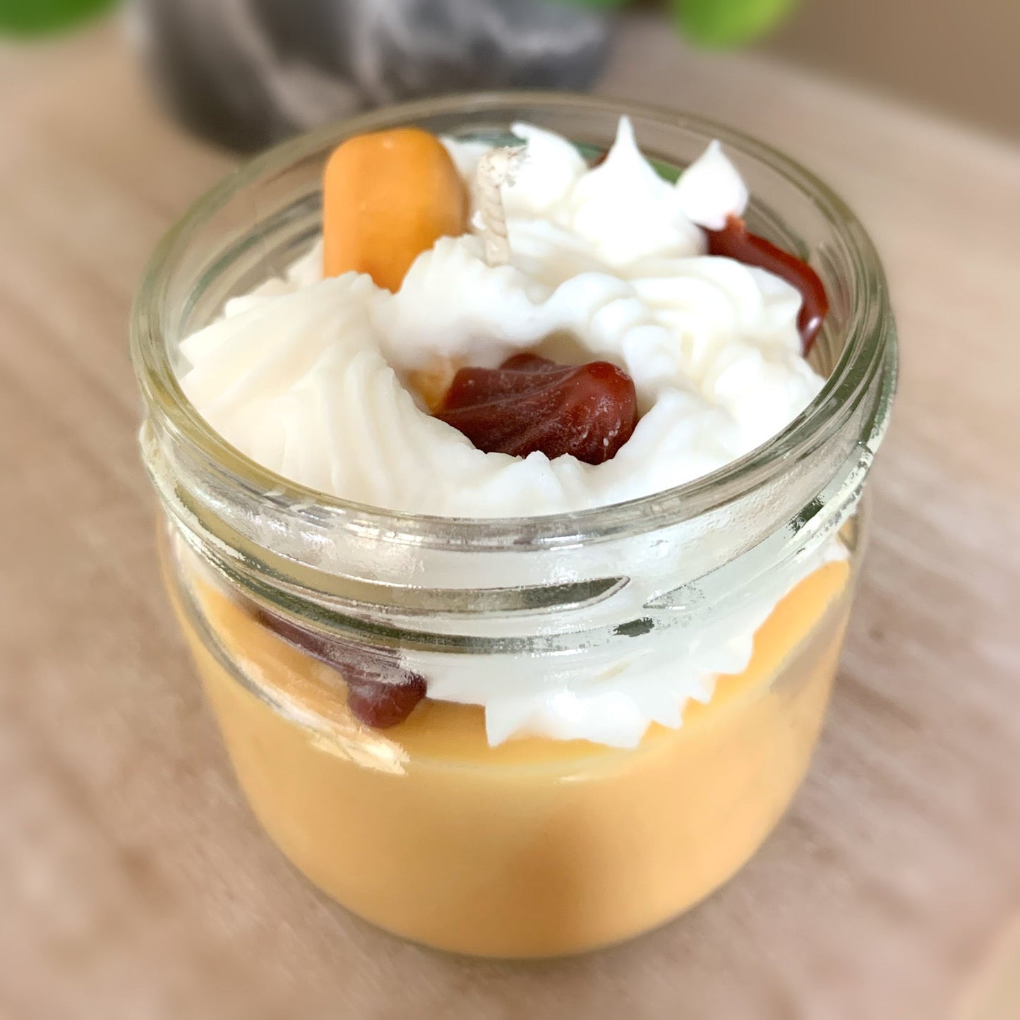 Crème au beurre - Bougies de soya & cires à brûleur - Formats variés