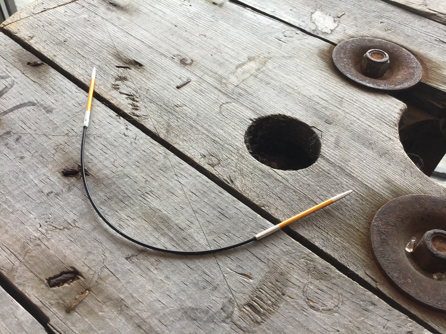 Knitter’s Pride - ZING - aiguilles circulaires fixes 9" - 22.5cm en aluminium/ aluminum fixed circular
