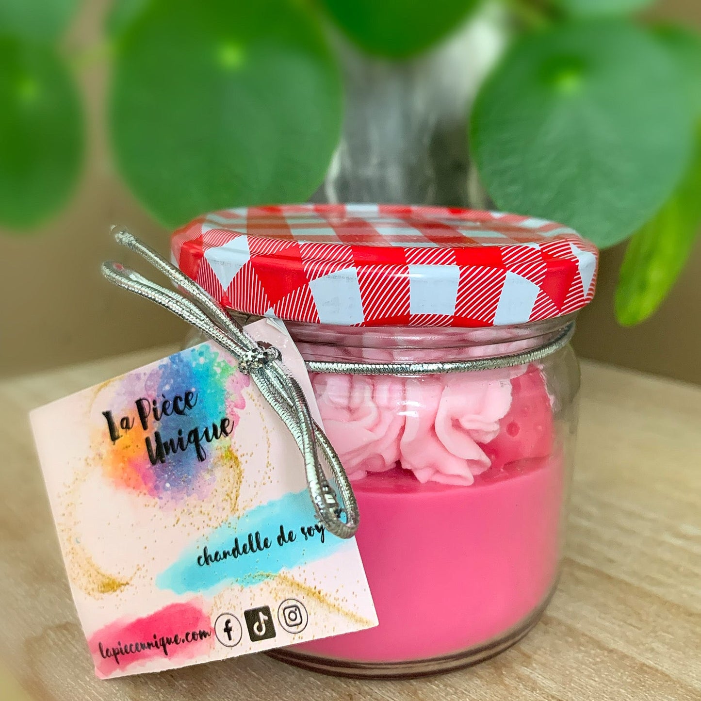 P’tite Fraise - Bougies de soya & cires à brûleur - Formats variés