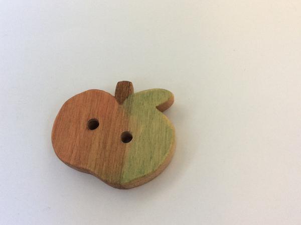 LIQUIDATION - - Boutons de bois faits à la main / hand made Wood Buttons