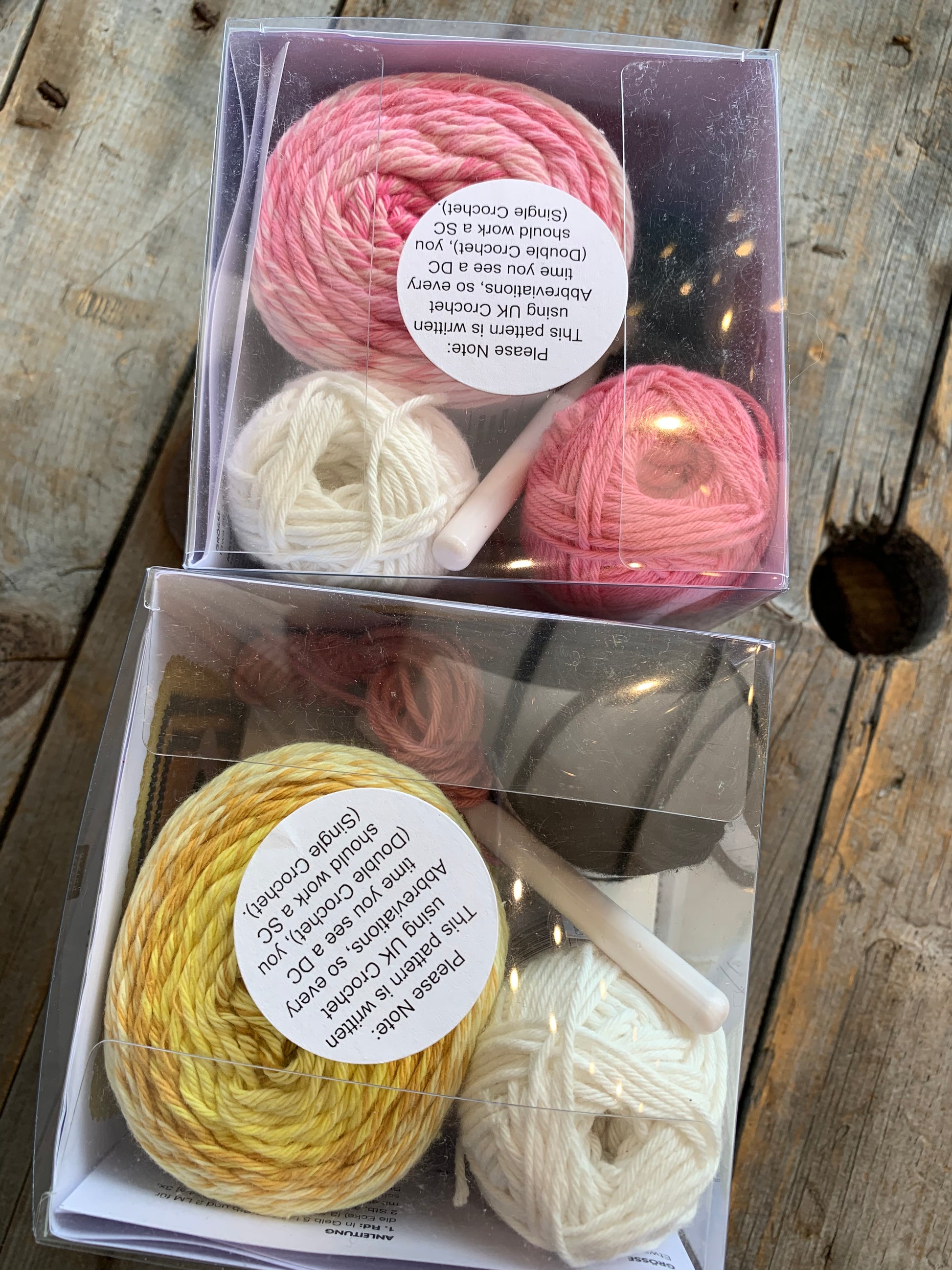 Kit de fabrication de mini doudou - peluche au crochet – Tricot-Thé Serré