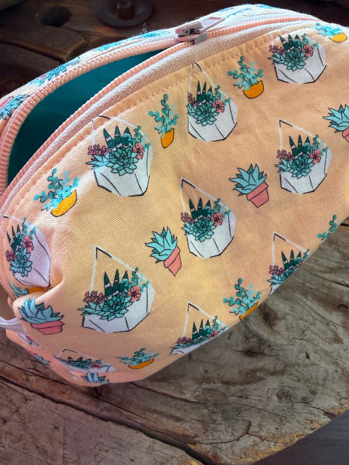 Pochettes zippées par l’atelier des Petites Démones