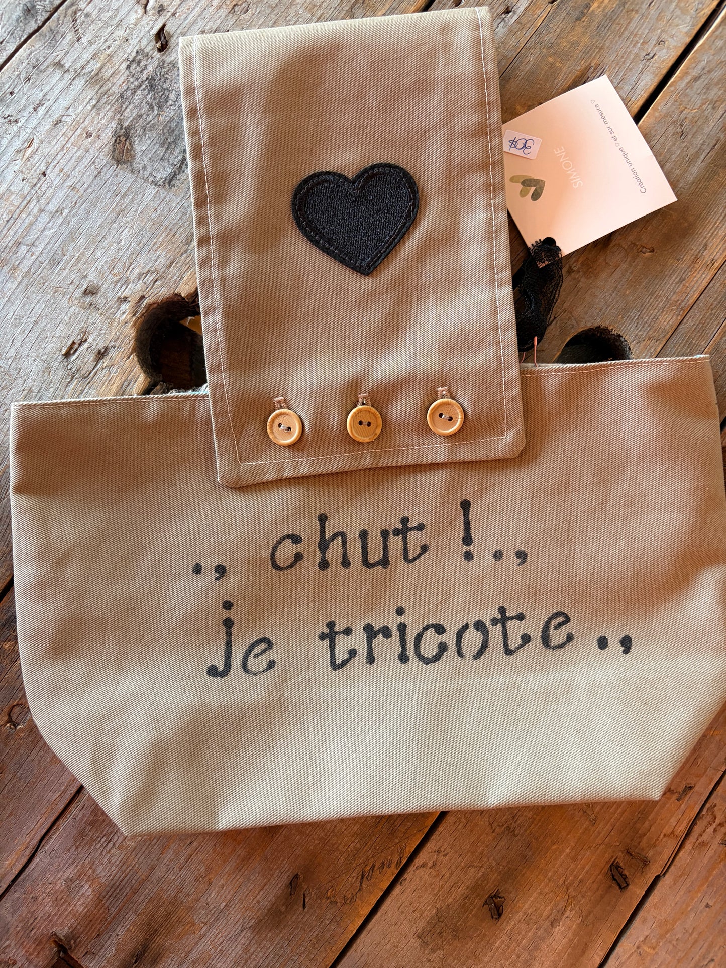 Sac à projet par Simone Gagné - #4 - Chut je tricote intérieur Écureuil