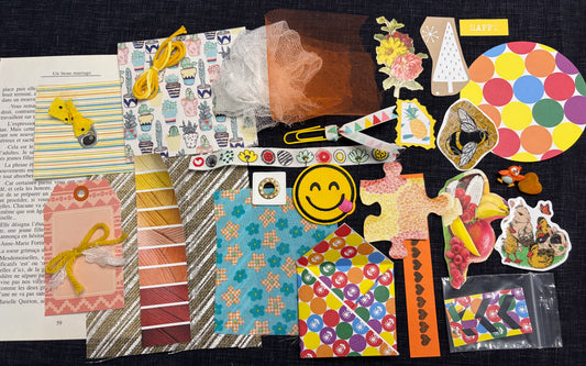 Ensemble de 30 items variés pour junk journal et +