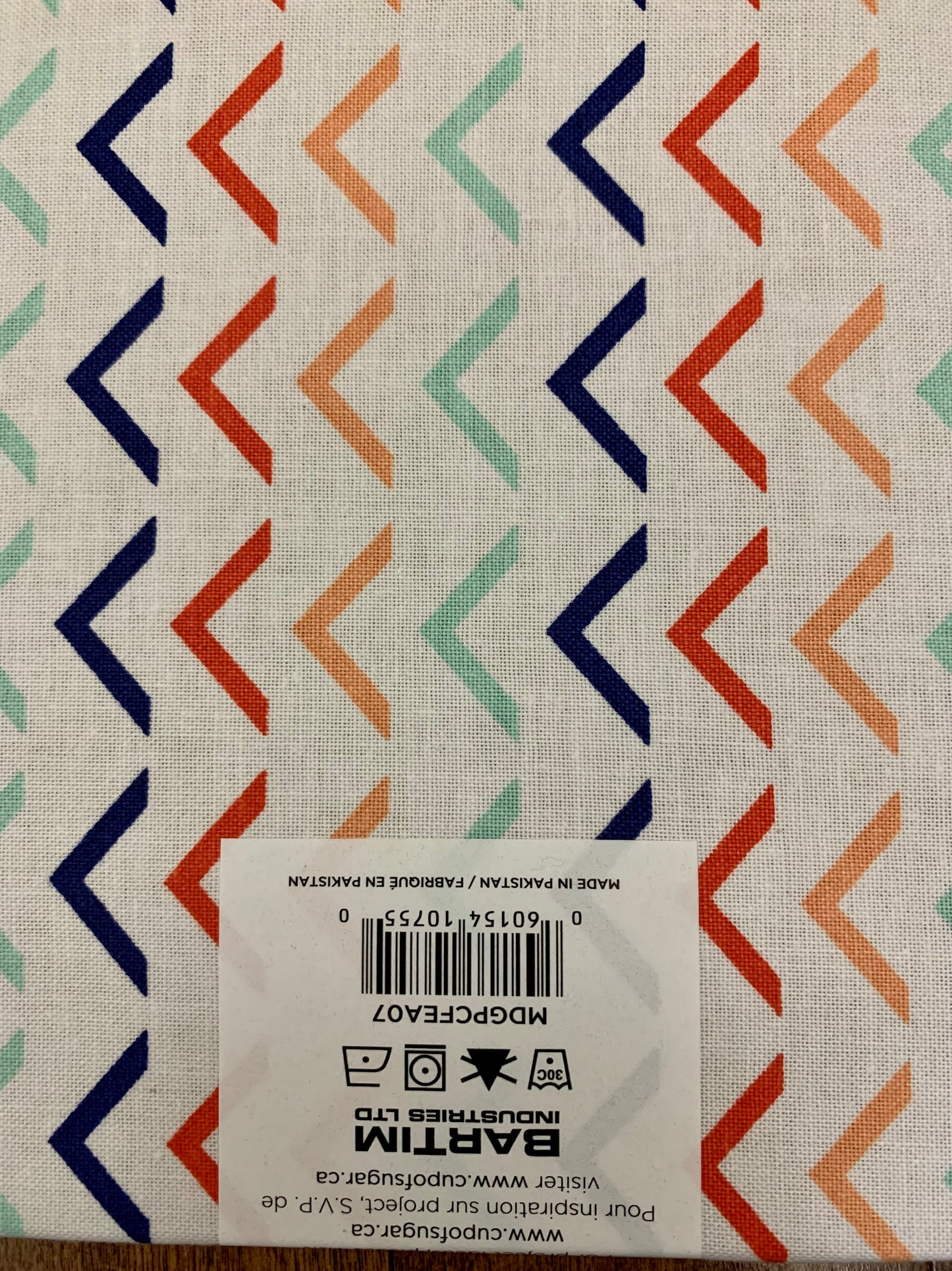 LIQUIDATION  - Tissus Pré-coupés 18’’ X 21’’ - Fat quarters Motifs variés