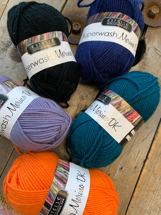 🚚VENTE DE DÉMÉNAGEMENT 🚚 Estelle - Superwash Merino  DK