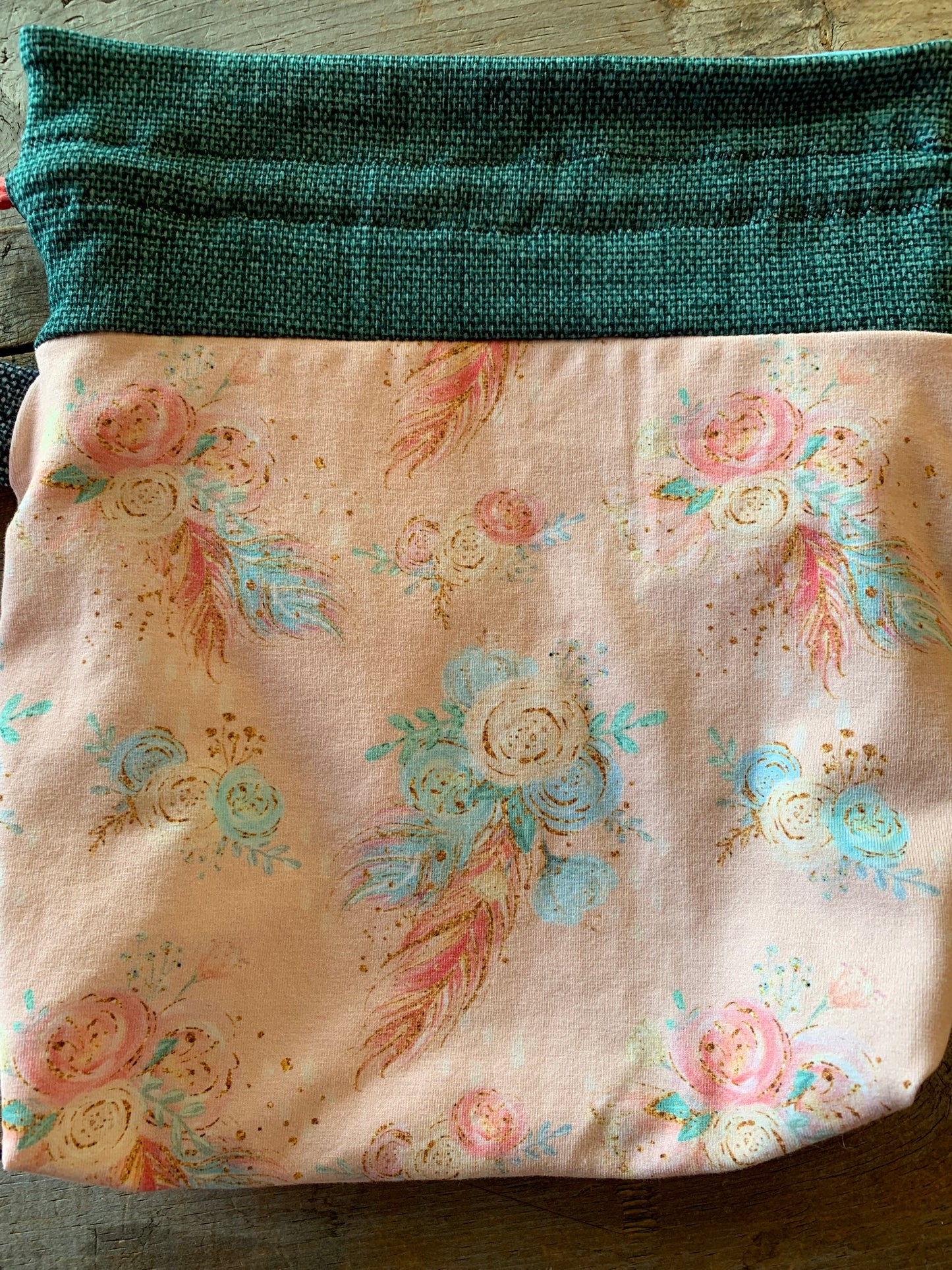 BAS’luchon - Fleurs & plumes