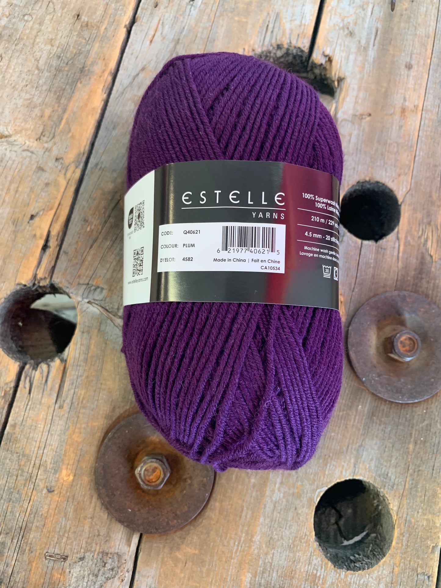 Estelle  Superwash Merino Worsted
