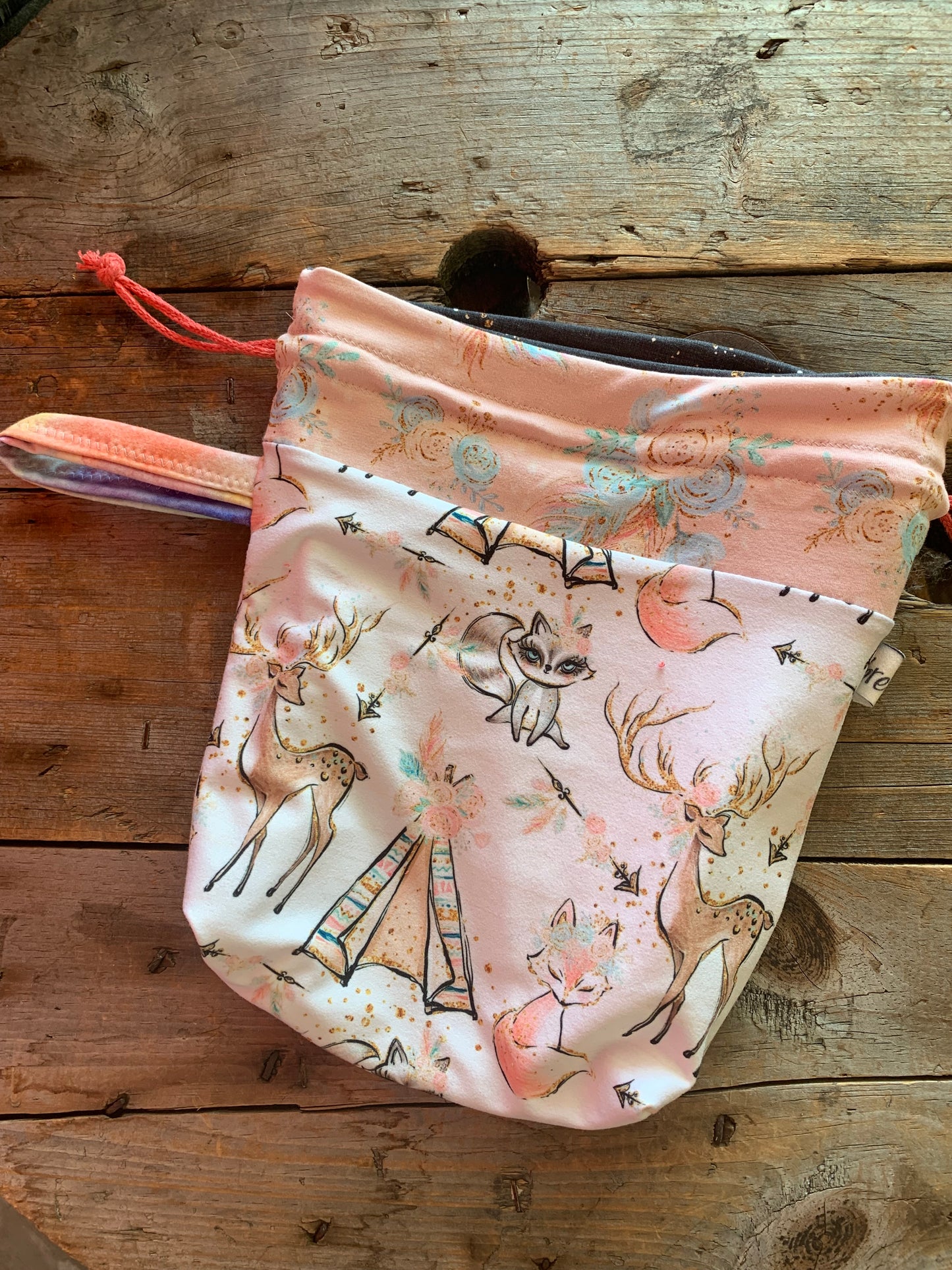 BAS’luchon - Animaux & Tipis #1