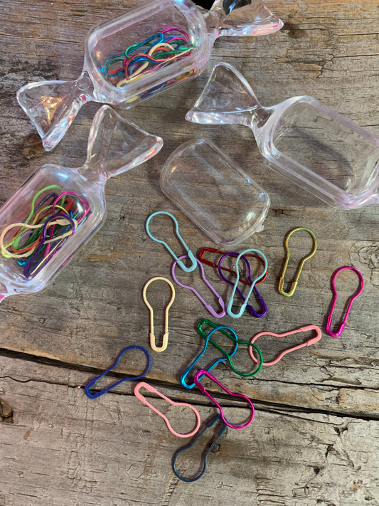 Marqueurs de mailles épingles colorées dans un bonbon - Paquet de 15
