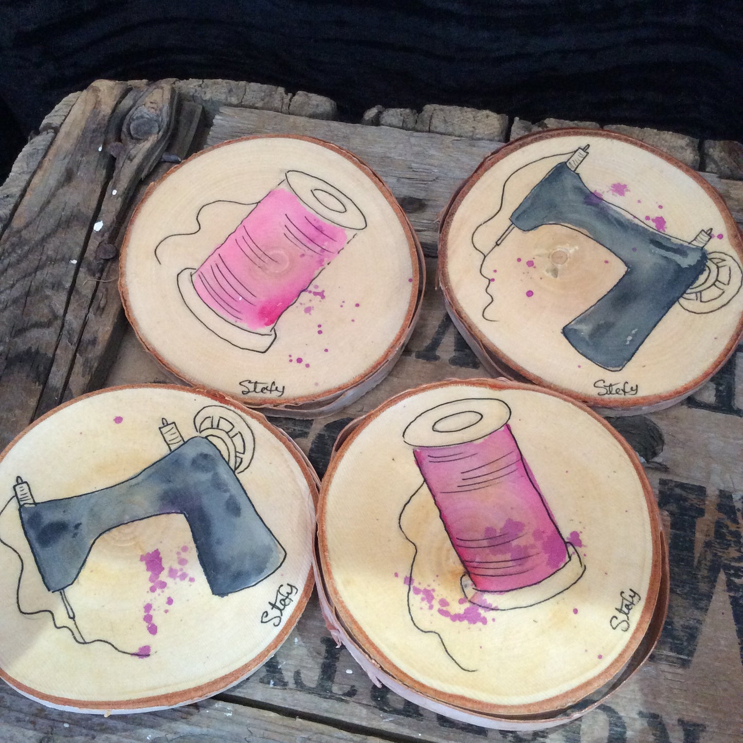 LIQUIDATION  - Ensemble de 4 sous-verres par Stefy artiste peintre