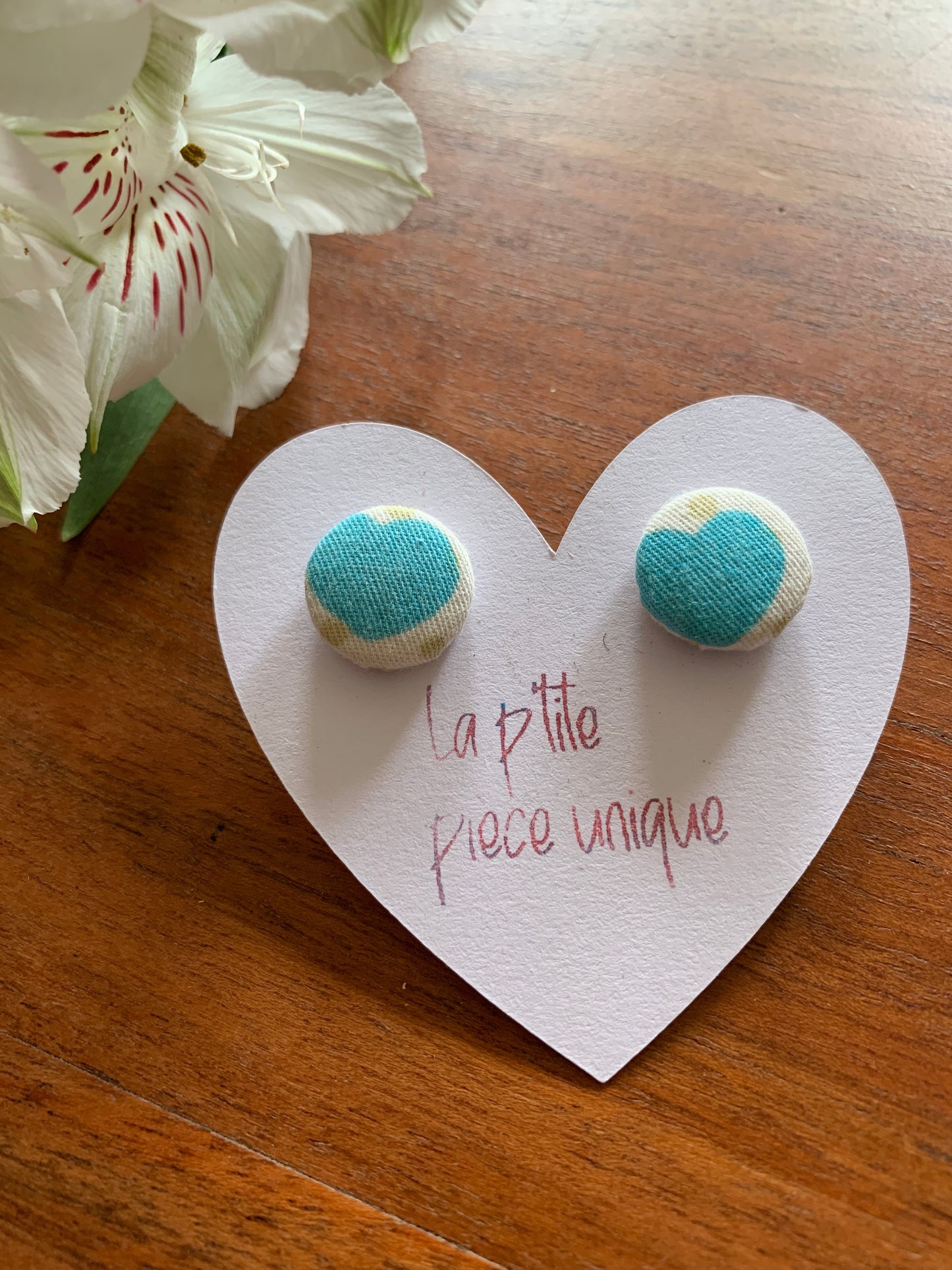 Boucles d’Oreilles tissus - 14 mm par La Pièce Unique