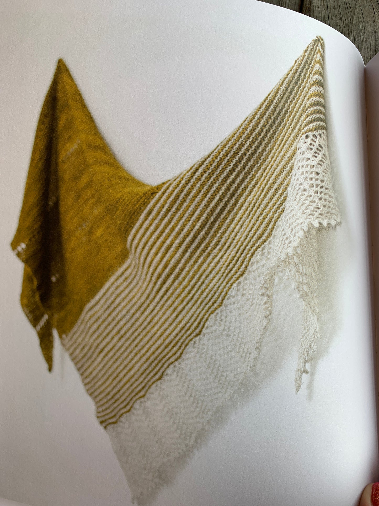 Châles étoles ajourés au tricot by woolenberry